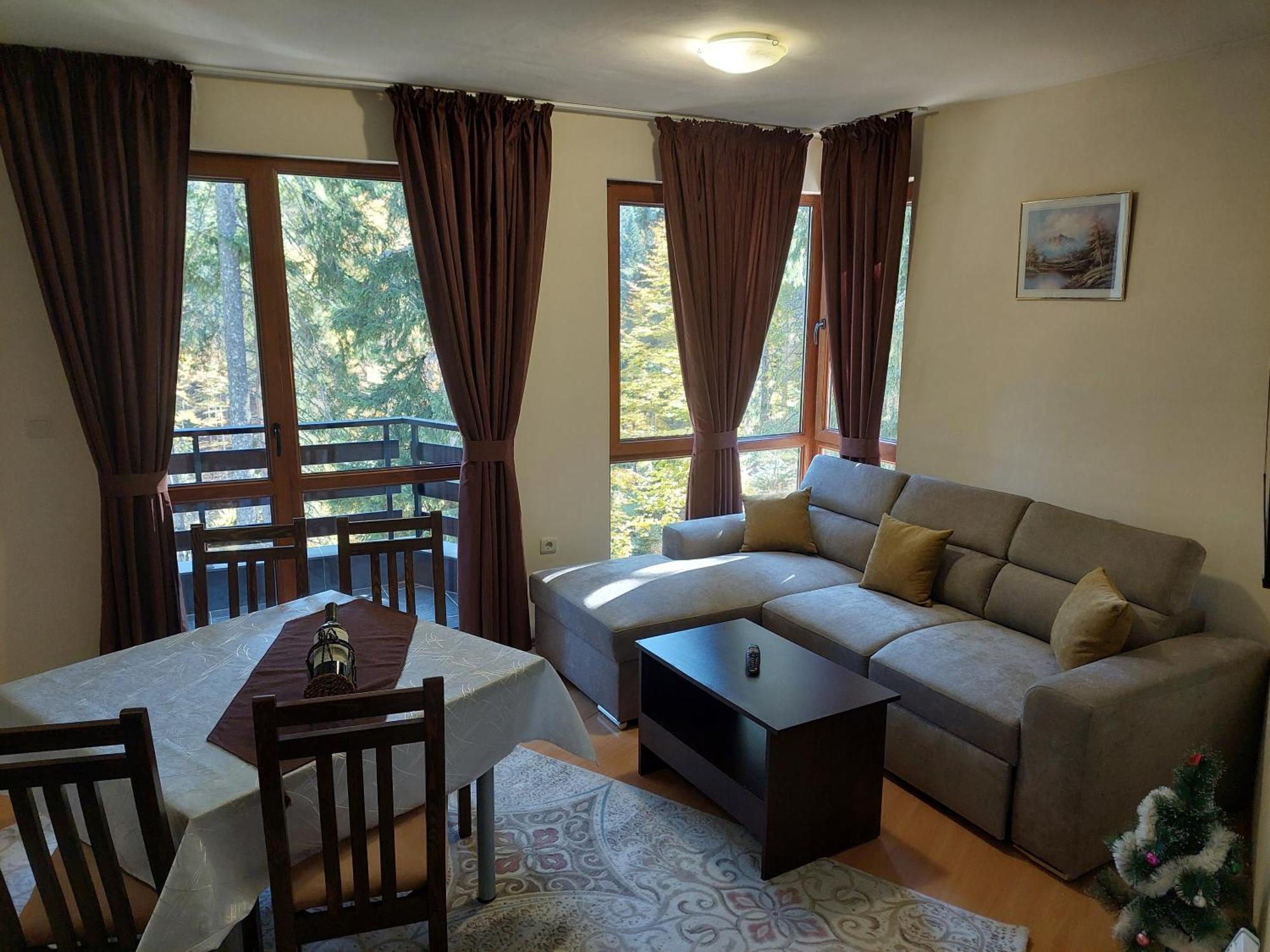 Ski & Holiday Apartments In Pamporovo Exterior photo