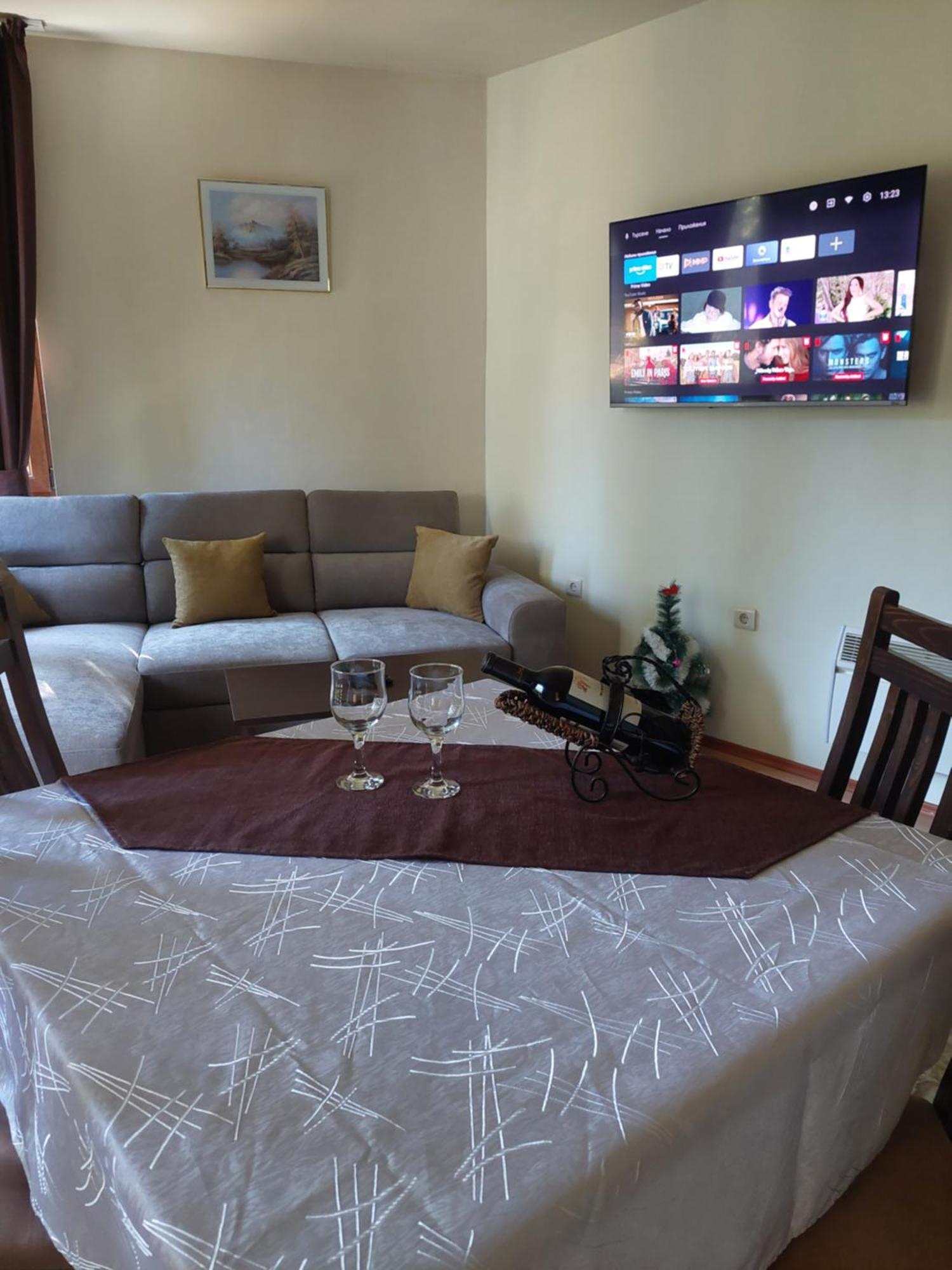 Ski & Holiday Apartments In Pamporovo Exterior photo